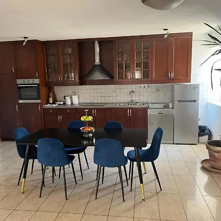 アパート Sollei ペトルチャネ